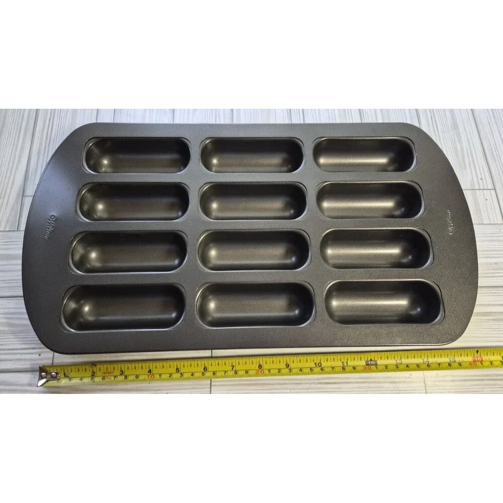 Wilton Mini Cake Twinkie 12 Cavity Molds Carbon Steel Non-Stick Baking Pan Gray